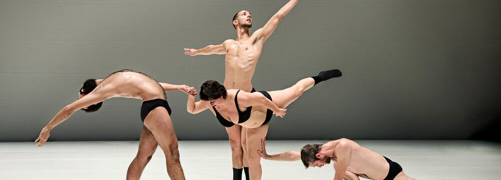 Graces - Silvia Gribaudi - Zebra | Temps fort Alors on danse | Spectacle accessible aux personnes sourdes et malentendantes