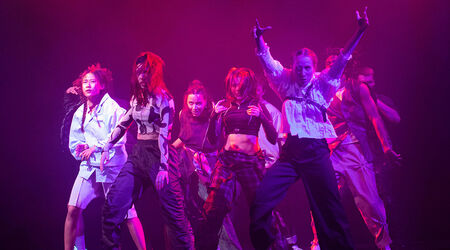 À vous de jouer ! Nos stages / Stage danse autour de Rave Lucid, Stage danse avec un ou une danseur·euse de la Compagnie Mazelfreten autour de Rave Lucid