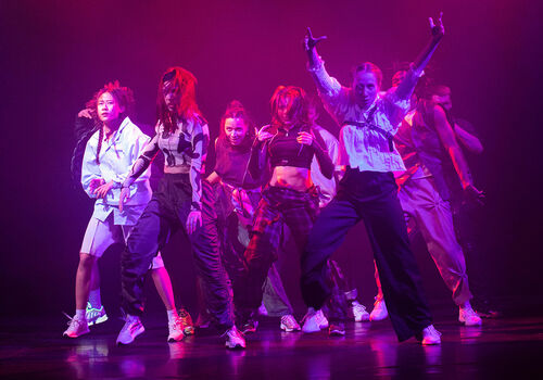 Stage danse avec un ou une danseur·euse de la Compagnie Mazelfreten autour de Rave Lucid