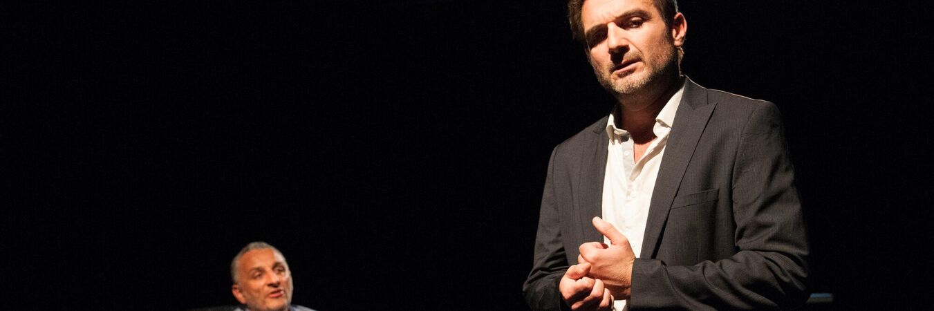 Festival du Théâtre Amateur de Sète | Lauréat Festival de Théâtre amateur 2025 - Sète | Pierre après Pierre - mes Philippe Reyne