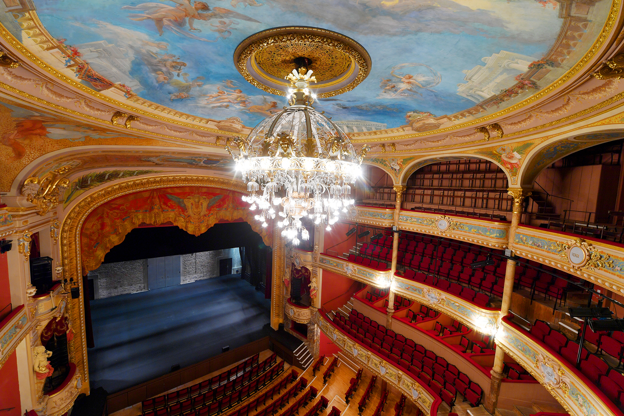 Th&eacute;&acirc;tre Moli&egrave;re S&egrave;te - Grande Salle - lustre