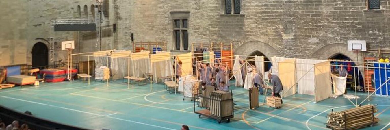 Voyage dans la Cité des Papes