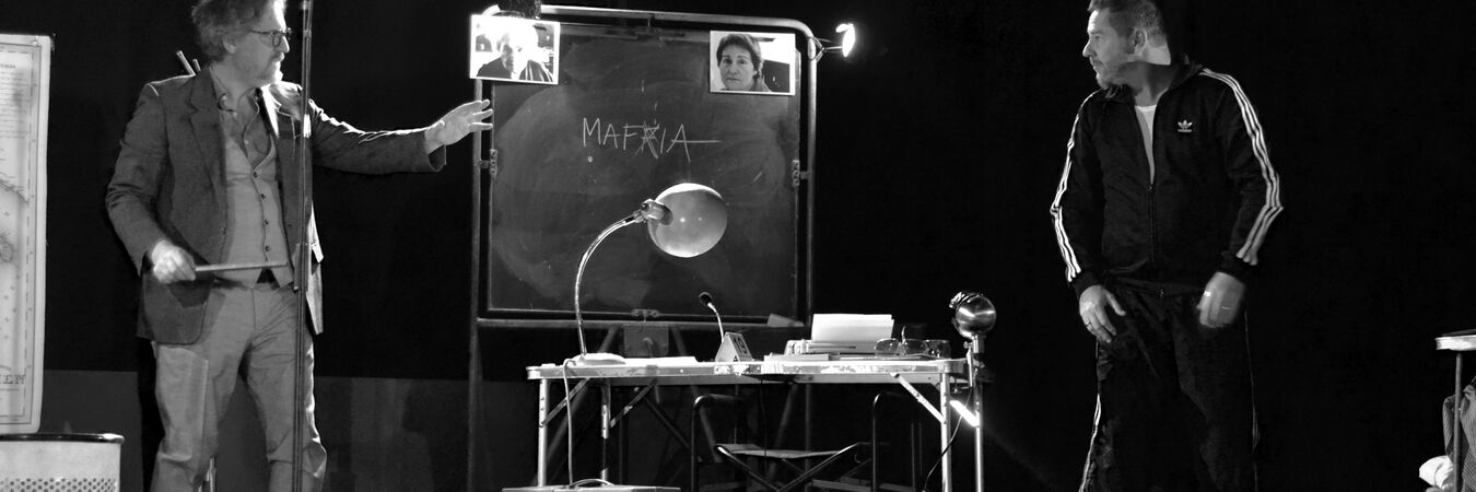 La Truelle | La Truelle - Fabrice Melquiot | Production déléguée du Théâtre Molière, Sète | Théâtre | Tournée