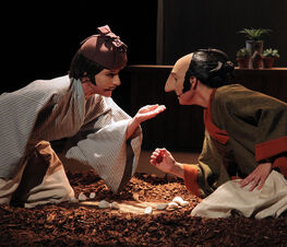 Caché dans son buisson de lavande, Cyrano sentait bon la lessive