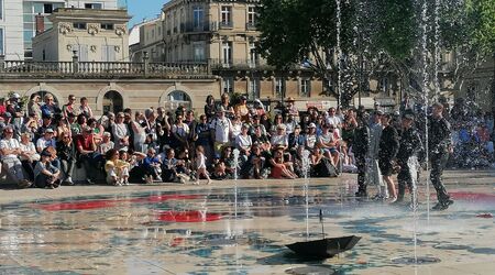 Productions / GUSH IS GREAT - Performance in situ, Julie Botet - Max Gomard - Philomène Jander<br>Zoé Lakhnati - Simon Le Borgne - Ulysse Zangs