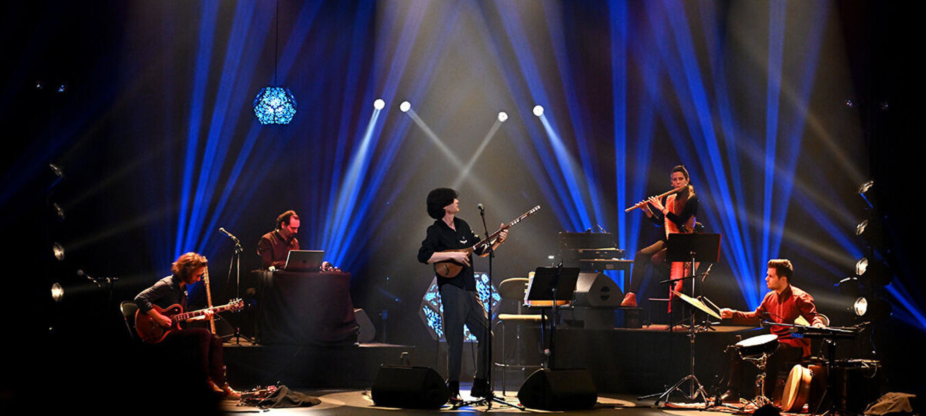 YARAN | Yaran - Esmatullah Alizadah - Nicolas Beck - Bastian Pfefferli - Benjamin Lévy - Chloé Loneiriant | Création 2025 | Production déléguée Théâtre Molière - Sète | Esmatullah Alizadah - Nicolas Beck - Bastian Pfefferli - Benjamin Lévy - Chloé Loneiriant