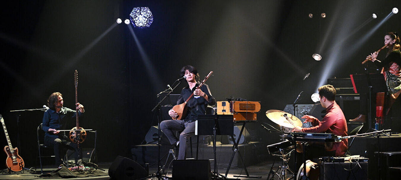 YARAN | Yaran - Esmatullah Alizadah - Nicolas Beck - Bastian Pfefferli - Benjamin Lévy - Chloé Loneiriant | Création 2025 | Production déléguée Théâtre Molière - Sète | Esmatullah Alizadah - Nicolas Beck - Bastian Pfefferli - Benjamin Lévy - Chloé Loneiriant