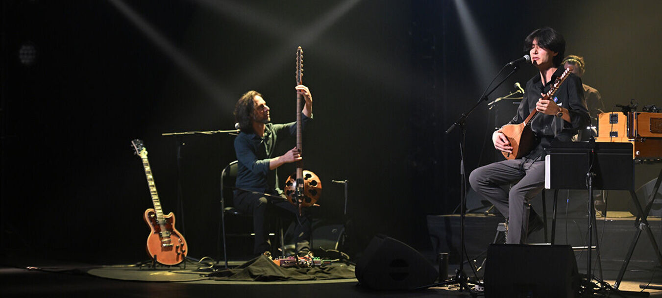 YARAN | Yaran - Esmatullah Alizadah - Nicolas Beck - Bastian Pfefferli - Benjamin Lévy - Chloé Loneiriant | Création 2025 | Production déléguée Théâtre Molière - Sète | Esmatullah Alizadah - Nicolas Beck - Bastian Pfefferli - Benjamin Lévy - Chloé Loneiriant