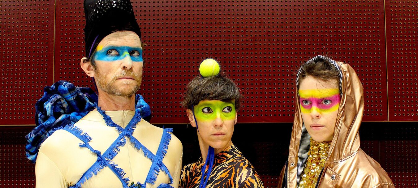 Guérillères | ANNULE | Marta Izquierdo Muñoz - [Lodudo] Produccion