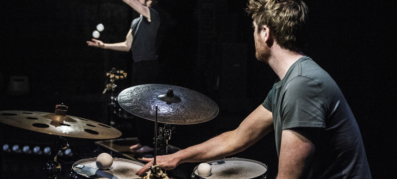 S’assurer de ses propres murmures | ANNULÉ | Collectif Petit Travers | Artistes associés