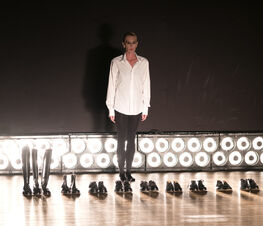 Défilé pour 27 chaussures