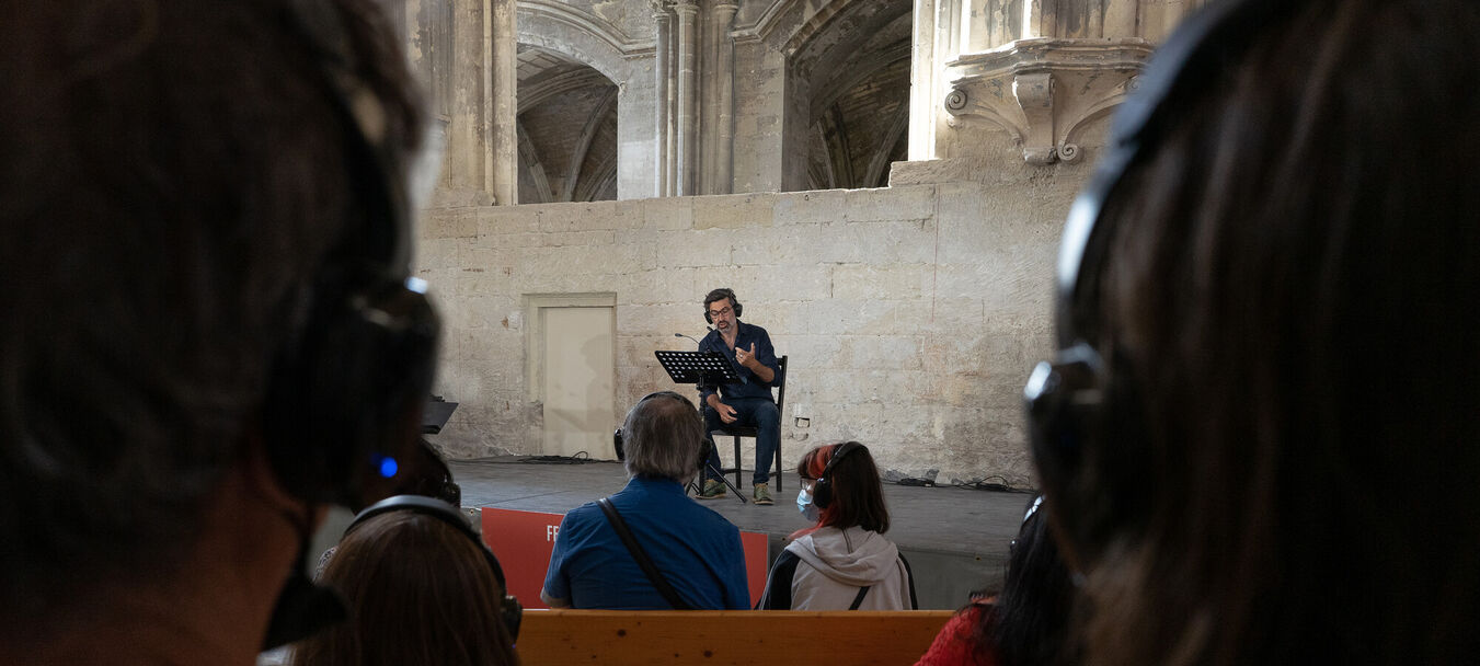 Histoires sous casques | Collectif Haut et Court - Théâtre Nouvelle Génération, CDN de Lyon