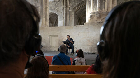 Saison 2021 – 2022 / Histoires sous casques, Collectif Haut et Court - Théâtre Nouvelle Génération, CDN de Lyon