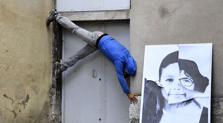 Saison 2023 – 2024 / Autrement qu'ainsi, Autrement qu'ainsi - Yann Lheureux - Danse en extérieur - Promenade chorégraphique, Yann Lheureux