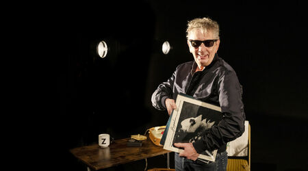 Saison 2023 – 2024 / Et si je n'avais jamais rencontré Jacques Higelin, Et si je navais jamais rencontré Jacques Higelin - Zoon Besse - Guillaume Barbot - Cie Coup de Poker - Théätre, Zoon Besse - Guillaume Barbot - C<sup>ie</sup> Coup de Poker