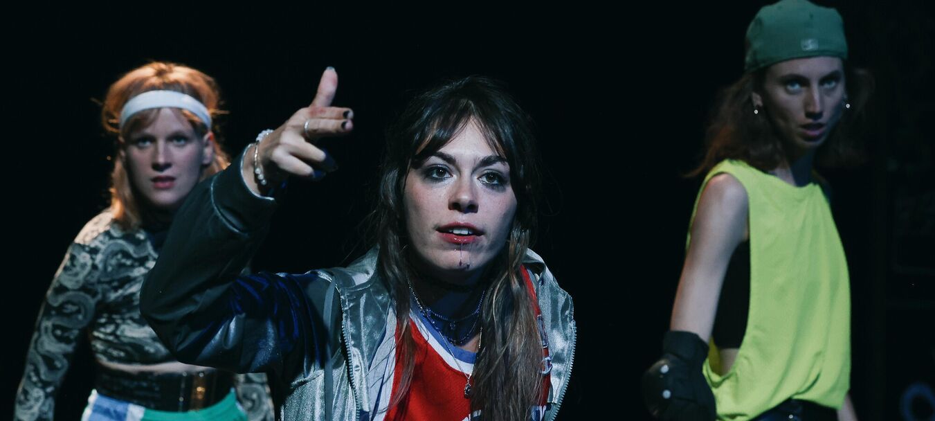 La nuit se lève | La Nuit se lève - Mélissa Zehner - Cie Les palpitantes - Théâtre | Mélissa Zehner - C<sup>ie</sup> Les palpitantes