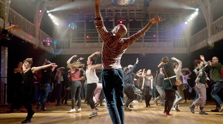 Saison 2023 – 2024 / Le Bal chorégraphique, Le Bal chorégraphique - Sylvain Groud -  Ballet du Nord - Danse en extérieur - Promenade chorégraphique, Sylvain Groud -  Ballet du Nord