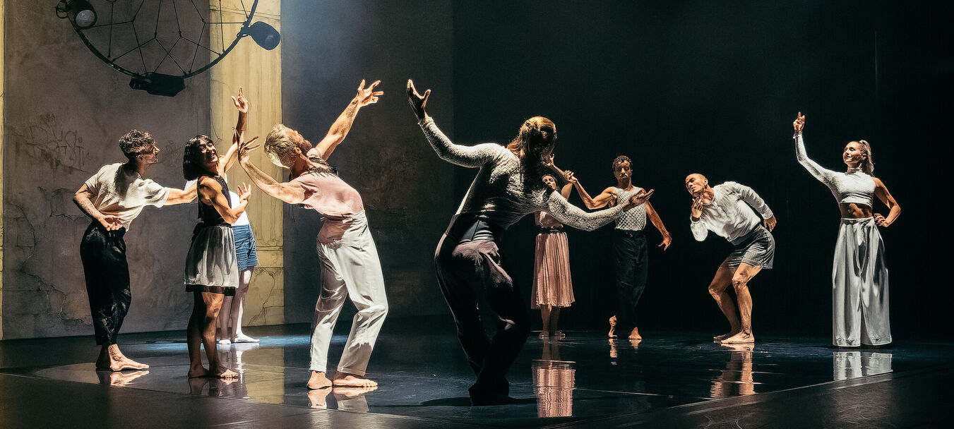 Le Grand Bal | Le Grand Bal - Souhail Marchiche - Mehdi Meghari - Cie Dyptik - Danse hip hop | Souhail Marchiche - Mehdi Meghari - C<sup>ie</sup> Dyptik