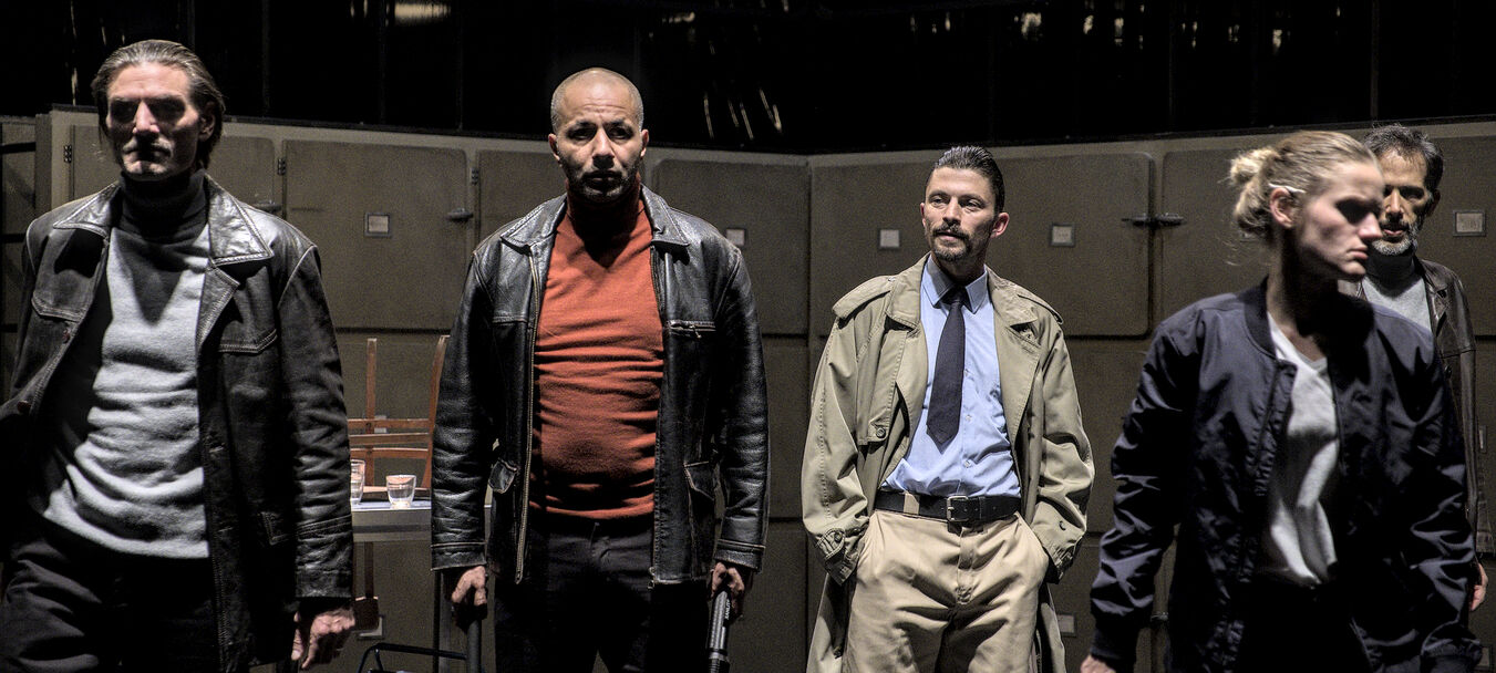 Nuit d'Octobre | Nuit d'Octobre - Myriam Boudenia - Louise Vignaud - Compagnie La Résolue - Théâtre | Myriam Boudenia - Louise Vignaud - C<sup>ie</sup> La Résolue