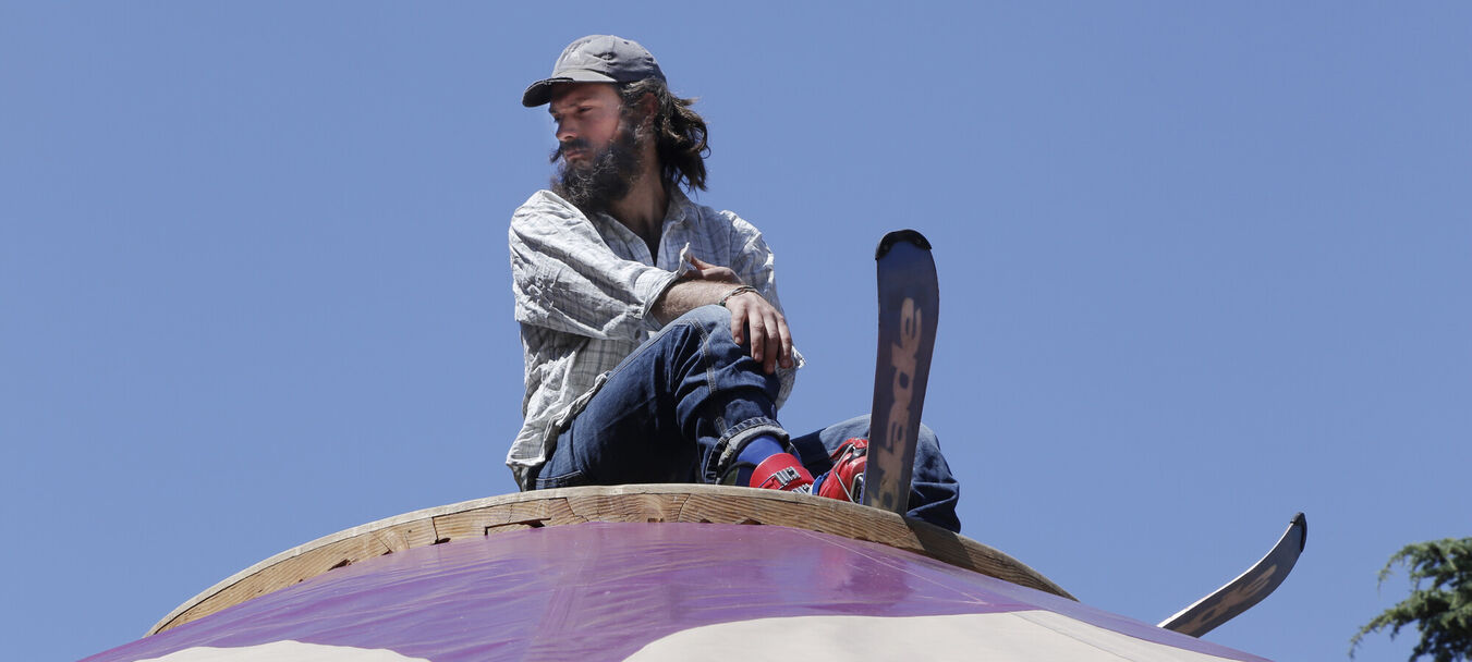 Un Soir chez Boris | Un soir chez Boris - Olivier Debelhoir - Pierre Déaux - Cie d'Un Ours - Cirque sous yourte | Olivier Debelhoir - Pierre Déaux - C<sup>ie</sup> d'Un Ours