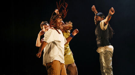 Saison 2022 – 2023 / Héraclès sur la tête, Héraclès sur la tête - Anne Nguyen - Cie Par Terre - Danse Hip Hop, Anne Nguyen - C<sup>ie</sup> Par Terre