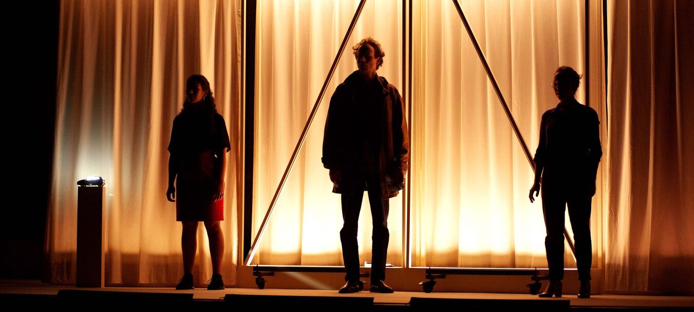 Les Etrangers | Les Etrangers - Clément Bondu - Théâtre | Clément Bondu