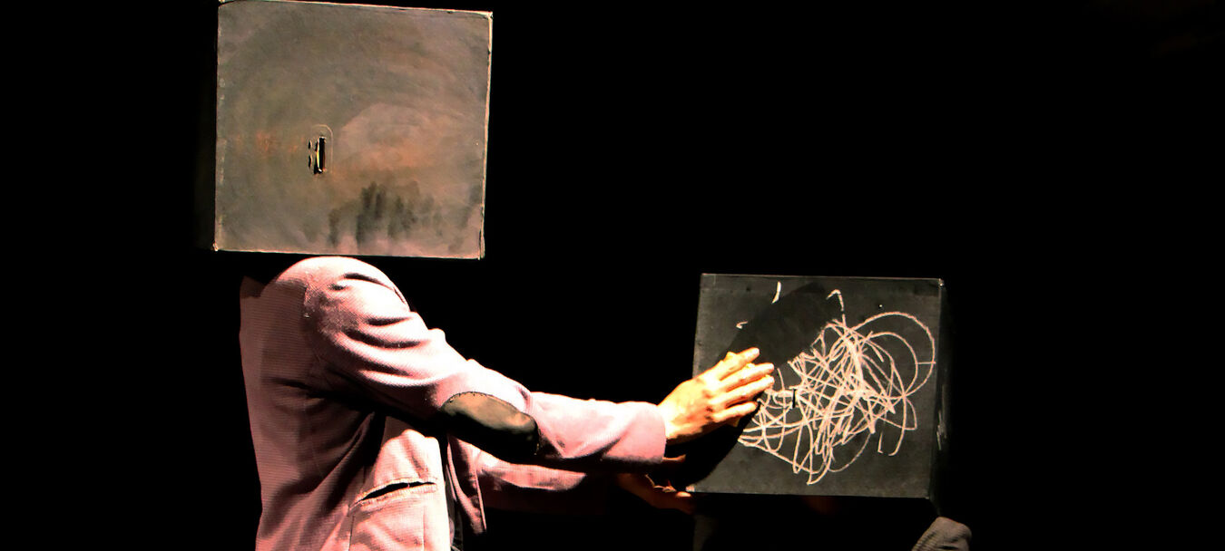 Les Petites Géométries | Les Petites Geometries - Cie Juscomama - Théâtre d'obets | Justine Macadoux - Coralie Maniez - C<sup>ie</sup> Juscomama