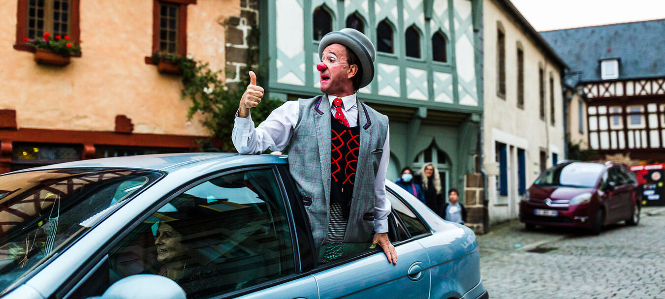 Un jour de fête au TMS | Suivez le guide - L'Oeil de Paco - Felix Tampon - Les Nouveaux Nez & Cie