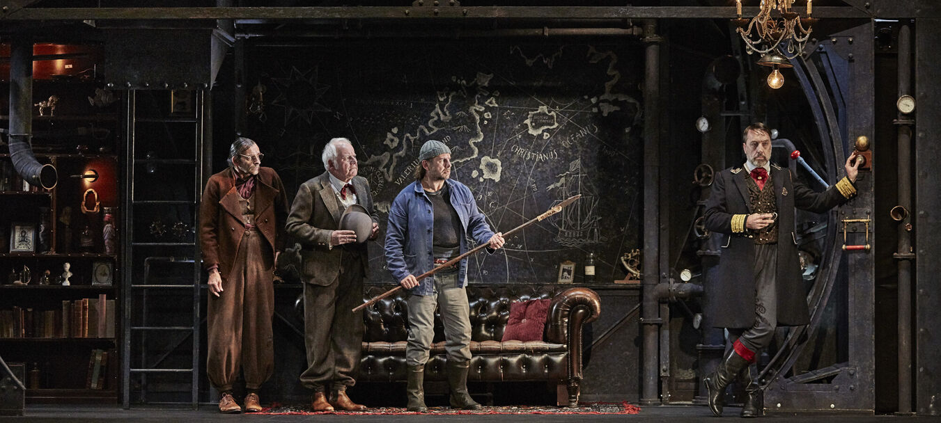 20.000 Lieues  sous les mers | 20.000 Lieues sous les mers | Jules Verne - Christian Hecq - Valérie Lesort - Cie Point Fixe |  Théâtre | 8 ans et + | Jules Verne - Christian Hecq - Valérie Lesort - C<sup>ie</sup> Point Fixe