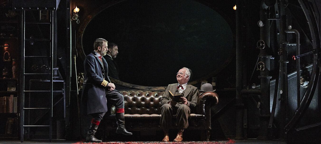 20.000 Lieues  sous les mers | 20.000 Lieues sous les mers | Jules Verne - Christian Hecq - Valérie Lesort - Cie Point Fixe |  Théâtre | 8 ans et + | Jules Verne - Christian Hecq - Valérie Lesort - C<sup>ie</sup> Point Fixe