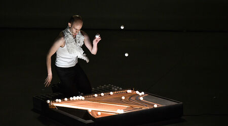 Saison 2024 – 2025 / Julien, Julien | Maguelone vidal - Cie intensités - La Bulles Bleue |  Théâtre , Maguelone vidal - C<sup>ie</sup> intensités  - La Bulle Bleue