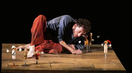 Saison 2024 – 2025 / La Tempête de Caliban, La Tempête de Caliban  | Tim Crouch - Cie Pupella-Noguès | Théâtre d’objets | 10 ans et +, Tim Crouch  - C<sup>ie</sup> Pupella-Noguès