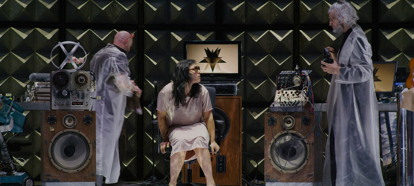 Orpheus Groove | Orpheus Groove | Annalisa D’Amato - Cie D’Amato Stahly | Théâtre musical | Spectacle surtitré en anglais, français et italien | Annalisa D’Amato  - C<sup>ie</sup> D’Amato Stahly