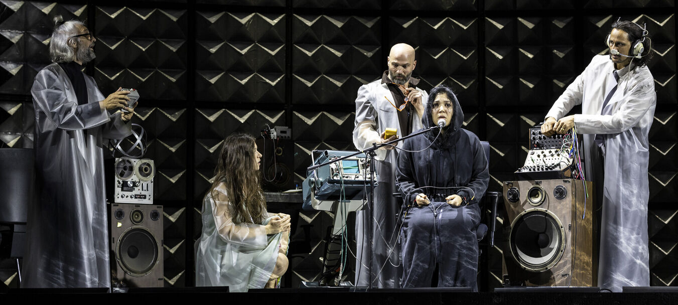 Orpheus Groove | Orpheus Groove | Annalisa D’Amato - Cie D’Amato Stahly | Théâtre musical | Spectacle surtitré en anglais, français et italien | Annalisa D’Amato  - C<sup>ie</sup> D’Amato Stahly