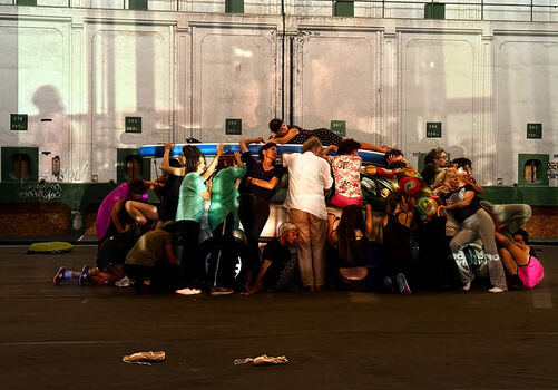 7 | Dimitri Chamblas – Zoé Lakhnati | Danse | Spectacle accessible aux personnes sourdes ou malentendantes | spectacle gratuit