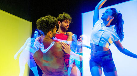 Saison 2025-2026 / About Lambada, About Lambada | Collectif ÈS – Centre Chorégraphique National d’Orléans | danse | à partir de 9 ans | Spectacle accessible aux personnes sourdes ou malentendantes, Collectif ÈS – Centre Chorégraphique National d’Orléans