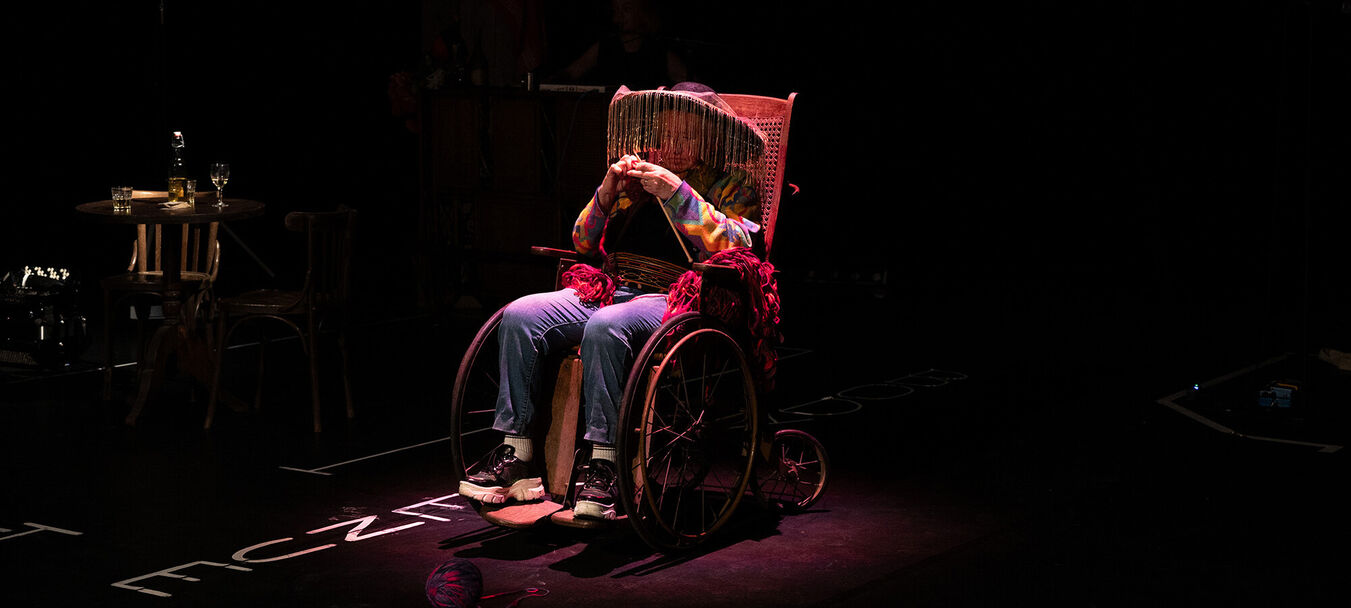 Body Territory | Body Territory | Pépita Car – Marion Coulomb  Cie Betterland | Cirque | à partir de 9 ans | Pépita Car – Marion Coulomb – C<sup>ie</sup> Betterland