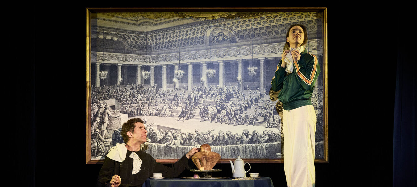 Brioches et révolution ! | Brioches et révolution ! (ou la révolution racontée aux enfants et à leurs parents) | Bérangère Jannelle  Cie La Ricotta | Théâtre d’objets | à partir de 11 ans | Bérangère Jannelle  - C<sup>ie</sup> La Ricotta