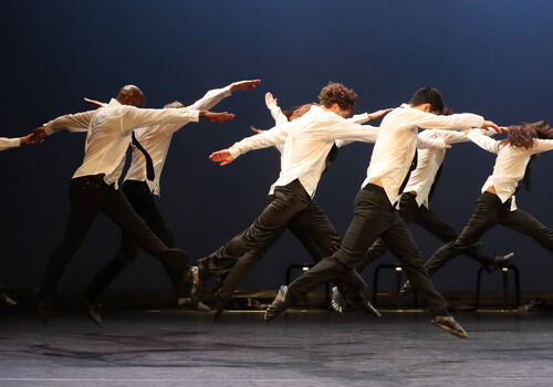 Cher Cinéma | Jean-Claude Gallotta - Groupe Émile Dubois | Danse | Spectacle accessible aux personnes sourdes ou malentendantes