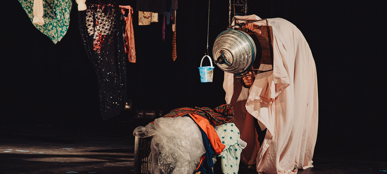 Cordalinge | Cordalinge | JereM Boucris  Adone Productions - Cinéma - Concert d'objets | à partir de 5 ans | JereM Boucris  - Adone Productions