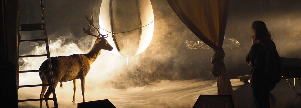 Et tout est rentré  dans le désordre | Julie Benegmos – Marion Coutarel  Cie Libre Cours | Théâtre | Dans le cadre de la Biennale des Arts de la Scène en Méditerranée