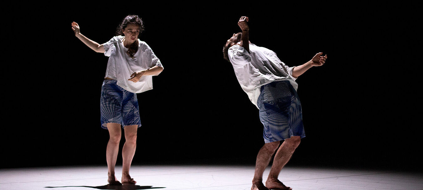 La Vie nouvelle | La Vie nouvelle | Sylvain Huc – Mathilde Olivares | Temps fort Alors, on danse ! | Spectacle accessible aux personnes sourdes ou malentendantes | Sylvain Huc – Mathilde Olivares