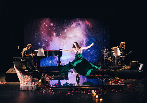 Niquer la fatalité | Estelle Meyer – Margaux Eskenazi – Phénomènes | Théâtre musical