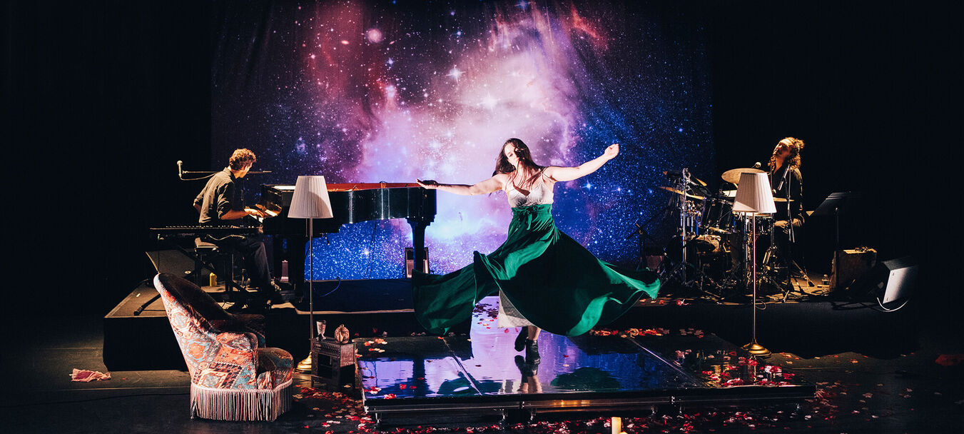 Niquer la fatalité | Niquer la fatalité | Estelle Meyer – Margaux Eskenazi – Phénomènes | Théâtre musical | Estelle Meyer – Margaux Eskenazi – Phénomènes