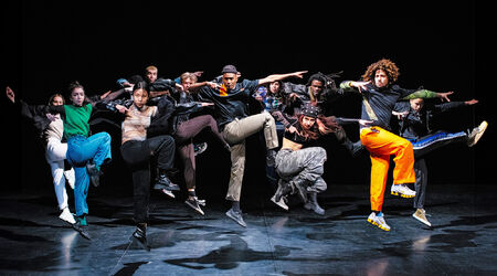 Saison 2025-2026 / Rave Lucid, Rave Lucid | Laura Defretin – Brandon Masele – Cie Mazelfreten | Danse électro | Spectacle accessible aux personnes sourdes ou malentendantes, Laura Defretin –  Brandon Masele – C<sup>ie</sup> Mazelfreten