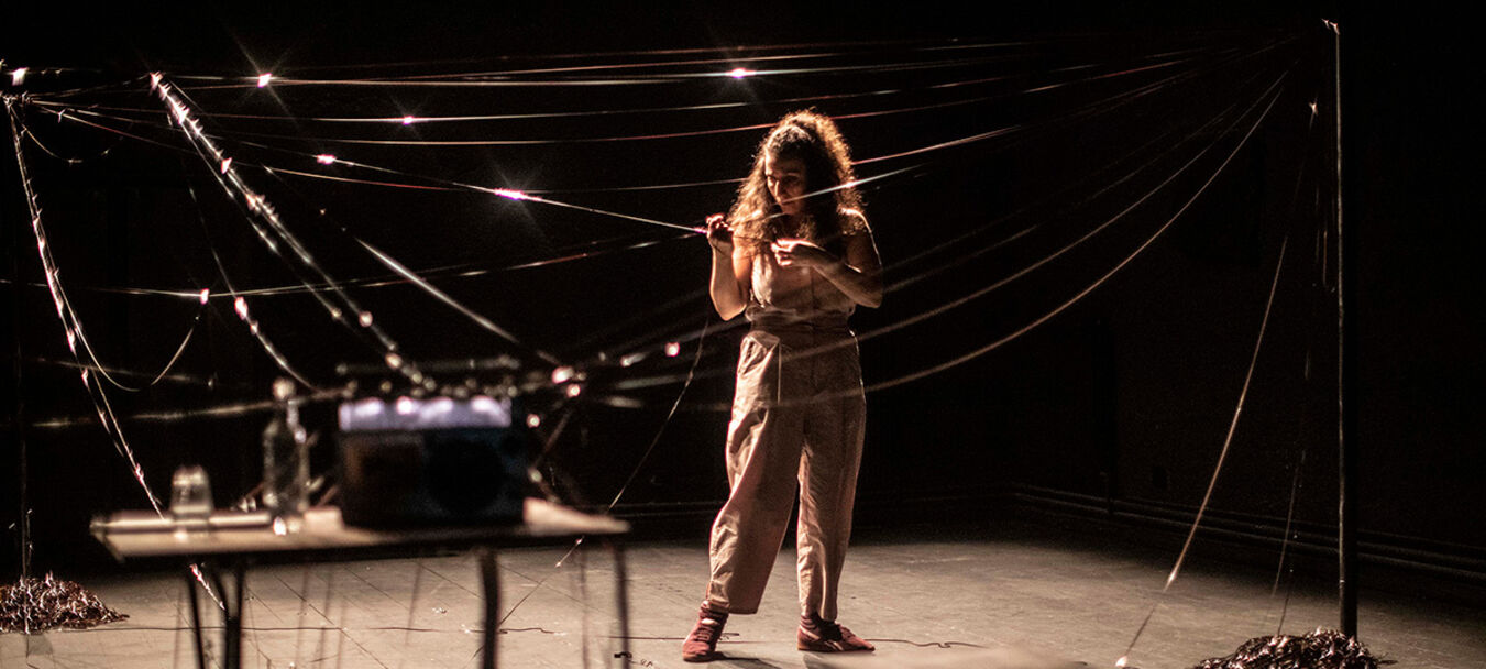 Silence, ça tourne | Silence, ça tourne | Chrystèle Khodr – Nadim Deaibes - Riksteatern - Théâtre national itinérant de Suède - Théâtre des 13 vents - CDN Montpellier | Théâtre | Dans le cadre de la biennale des Arts de la Scène en Méditerranée | Chrystèle Khodr – Nadim Deaibes - Riksteatern - Théâtre national itinérant de Suède - Théâtre des 13 vents - CDN Montpellier