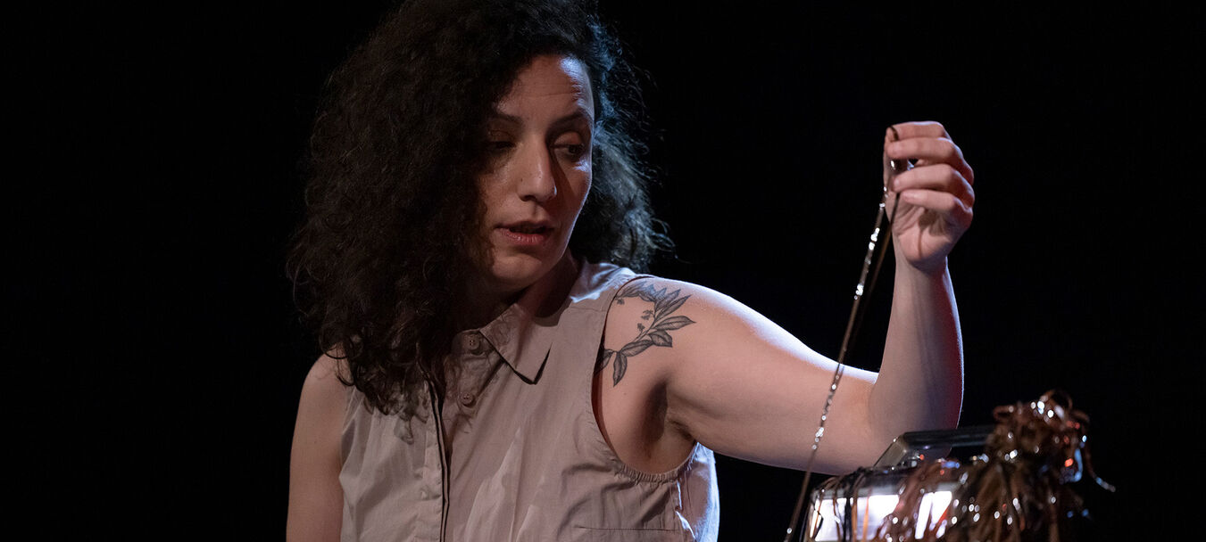 Silence, ça tourne | Silence, ça tourne | Chrystèle Khodr – Nadim Deaibes - Riksteatern - Théâtre national itinérant de Suède - Théâtre des 13 vents - CDN Montpellier | Théâtre | Dans le cadre de la biennale des Arts de la Scène en Méditerranée | Chrystèle Khodr – Nadim Deaibes - Riksteatern - Théâtre national itinérant de Suède - Théâtre des 13 vents - CDN Montpellier