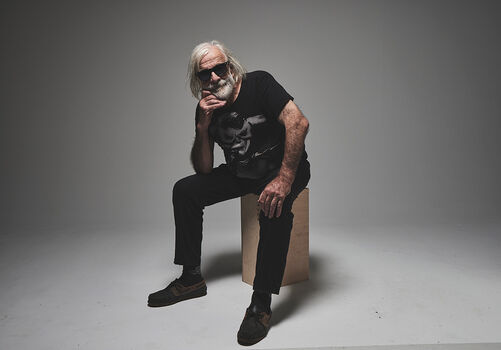 While My Guitar  Gently Weeps |  Renaud Cojo – Cie Ouvre le chien | Concert - Récit | Spectacle accessible aux personnes aveugles ou malvoyantes  | à partir de 14 ans