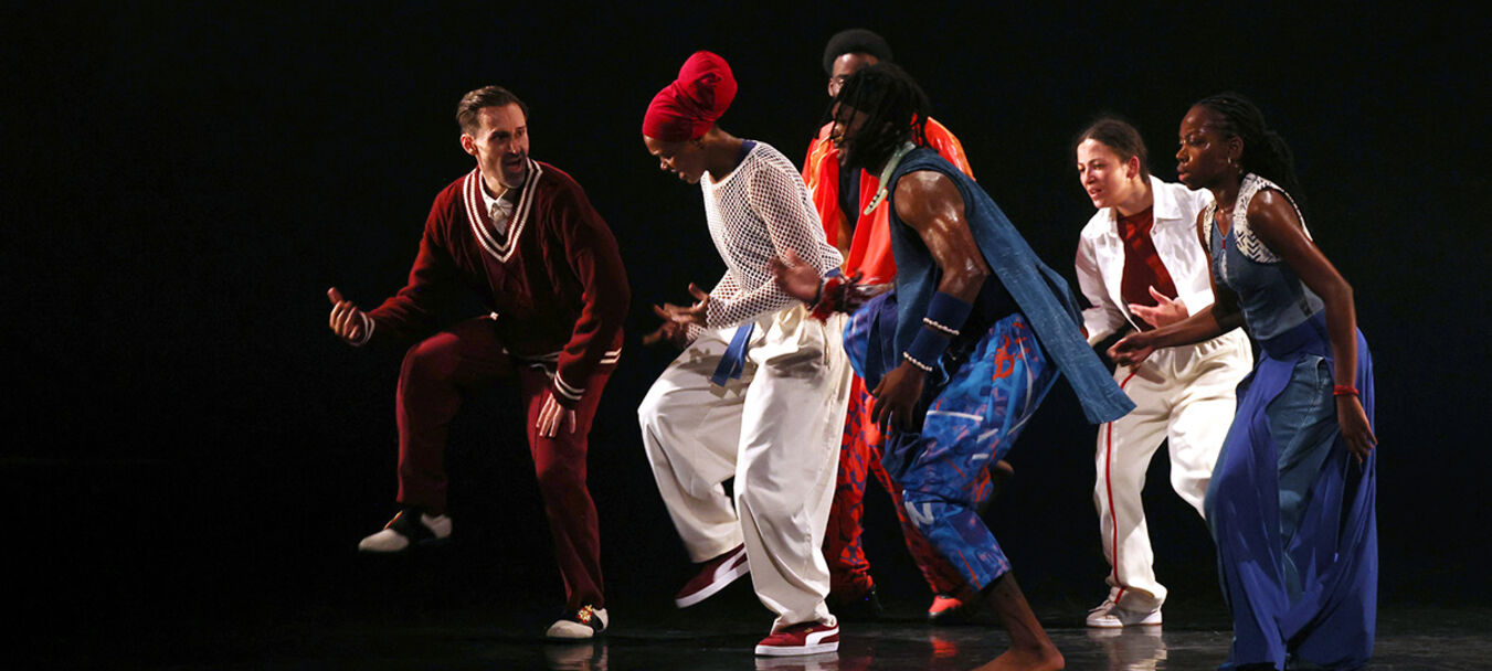 Witch Hunting | Witch Hunting | Anne Nguyen – Cie par Terre | Danse hip-hop | Spectacle accessible aux personnes sourdes ou malentendantes | Anne Nguyen – C<sup>ie</sup> par Terre