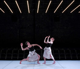 You’re my sister, sœur